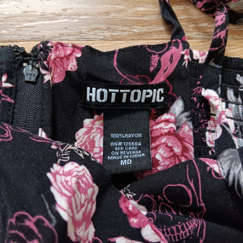 Hot Topic Floral & Skulls Mini Dress Size Medium - Picture 4 of 7